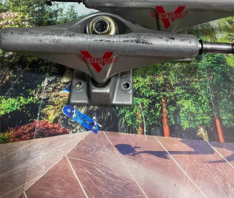 滑板Venture支架进口实心桥5.2配7...