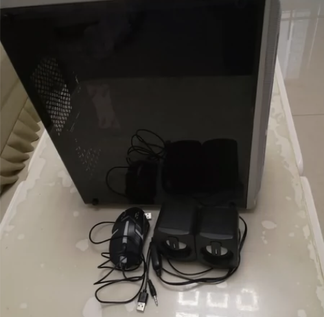 鑫谷GP750G台式机游戏机箱电脑电源（8...