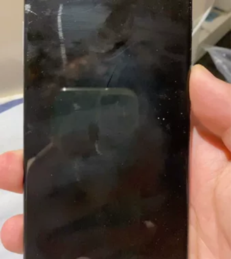 一加8t 屏幕有裂痕 无伤大雅 其他很新 ...