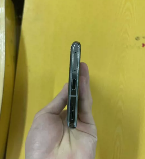 出一台一加11 全原包装 只用了3个月，自...