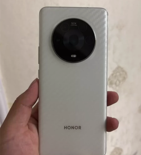 荣耀Magic4，12+256，屏幕外壳无...