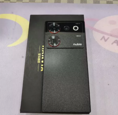 努比亚Z50ultra黑色，12+512G...