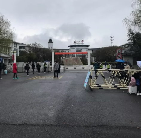 辅导江苏省五年一贯制专转本[托腮][托腮]...