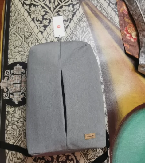 全新小米订制简约双肩包，（买redmi b...