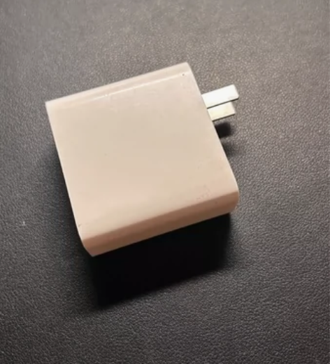 小米笔记本原装自带充电器，65W type...