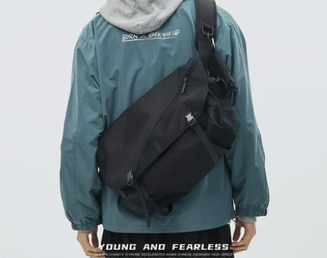 以恒挎包男背包男士日系工装机能斜挎包男潮牌...