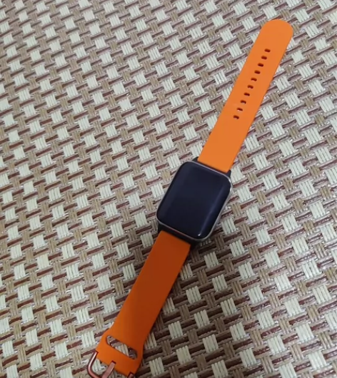 OPPO WATCH46mm精钢版，屏幕有...