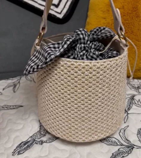 全新 编织手提包浅色大容量(包包高约16公...