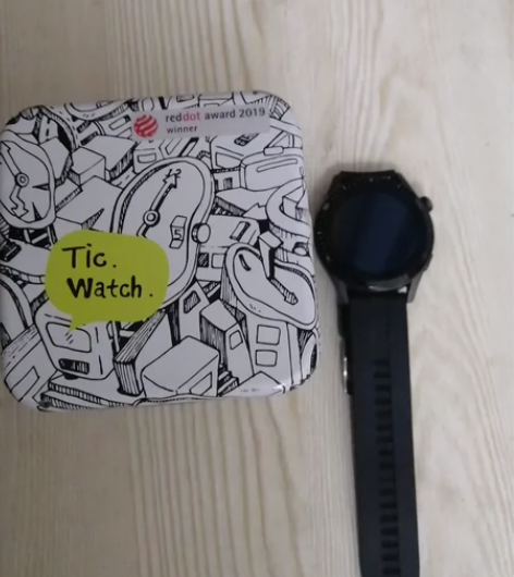 全套Ticwatch S2智能手表白色款加...