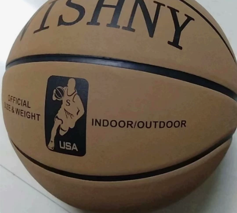 体育馆不开了，抵债了一批货，标准7号翻毛高...