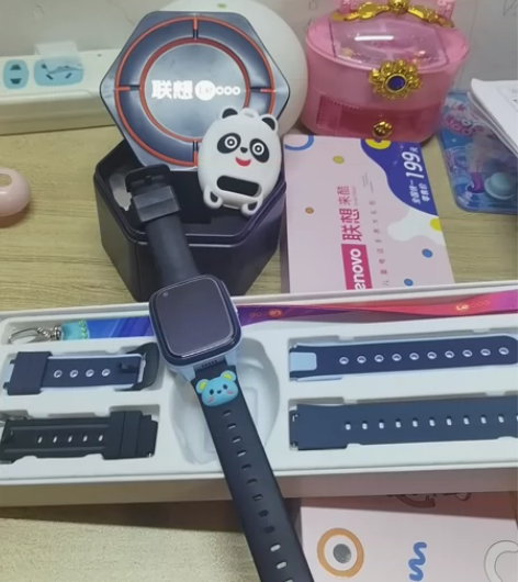 实体店购买，入手398元，轻微伤，孩子不小...