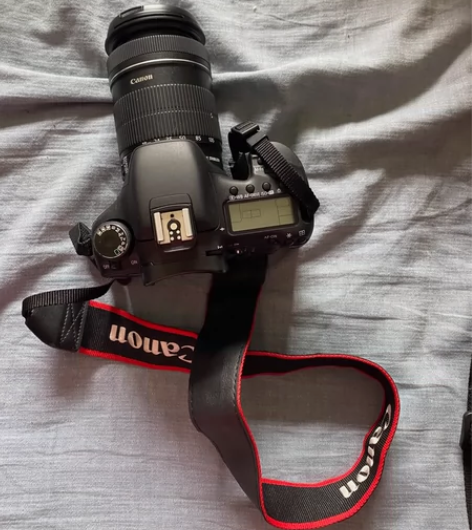 佳能EOS7D 有镜头 充电器电池 已经最...