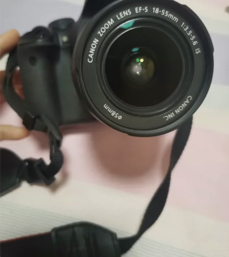 型号：佳能550D单反相机 成色：9成新 ...