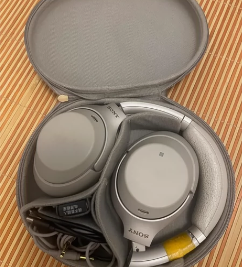 Sony/索尼 WH-1000XM3。20...