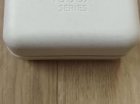 索尼WF-1000XM4， 包装如图，缺少...