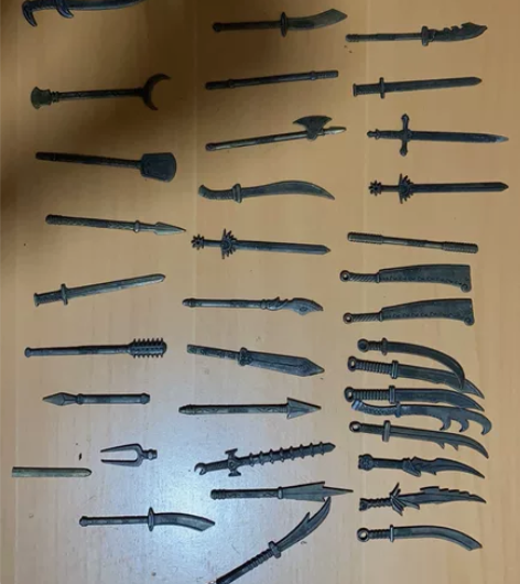 贝贝玩具，水浒传兵器，打包出售，老玩具售出...