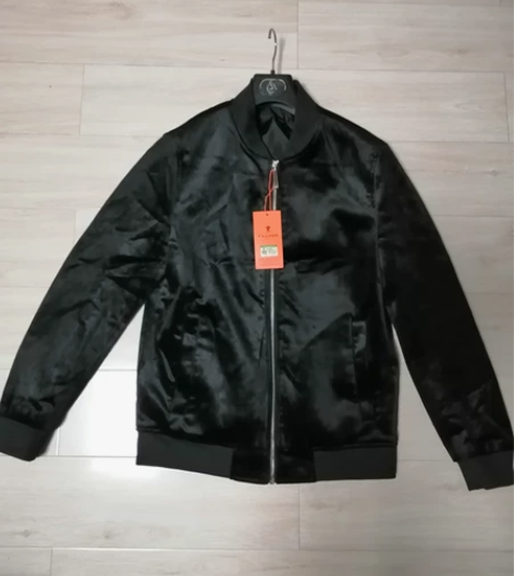 啄木鸟，茄克，黑色，外面是黑绒面，春秋冬三...