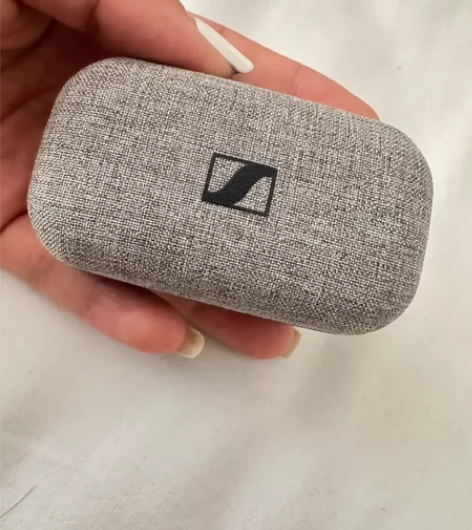 SENNHEISER 蓝牙耳机 感兴趣的话...