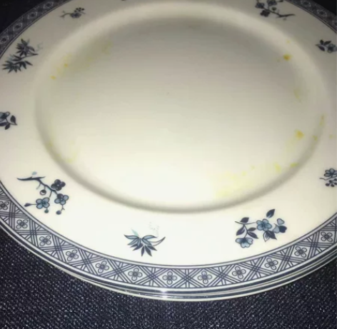 景德镇微波炉二只，二手物品一律不退不换。 ...