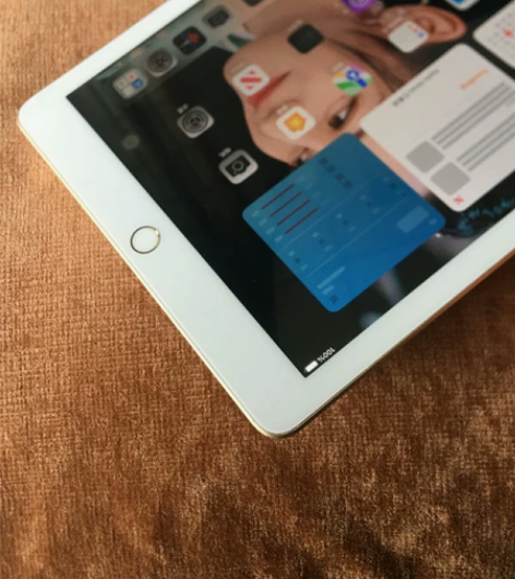 ipad5 2017 128 g个人二手...