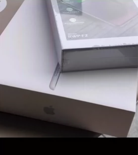 ipad2020 八代 128g银色 女生...