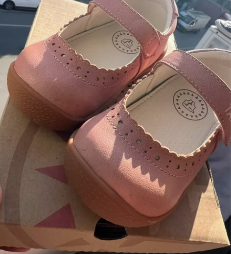 泰兰尼斯女童单鞋 小羊皮 买来囤着太小了 ...