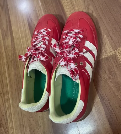 女生运动休闲小红鞋，36码，几乎全新，喜欢...