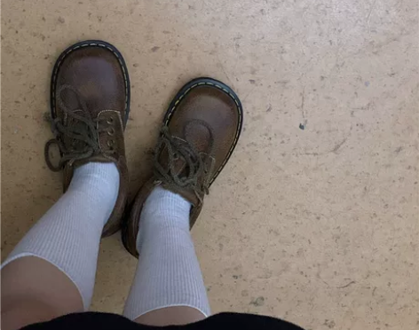 THE TURE 日系复古原创马丁大圆头娃...