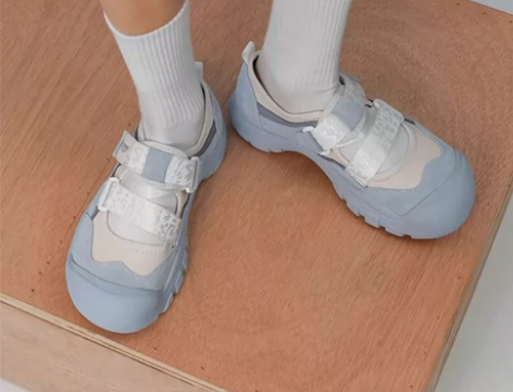 伯爵猫白蓝色魔术贴老爹丑萌鞋女秋大头鞋in...