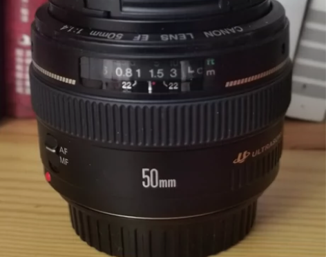 佳能（Canon）EF 50mm f/1....