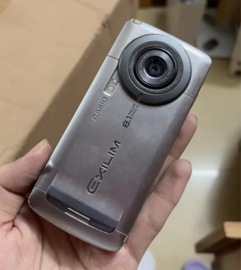 卡西欧CA004自拍神器 当年买来自拍的好...