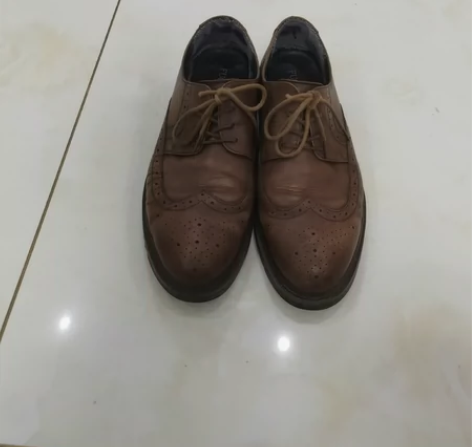 富贵鸟 布洛克英式皮鞋 43码 实物图拍摄...