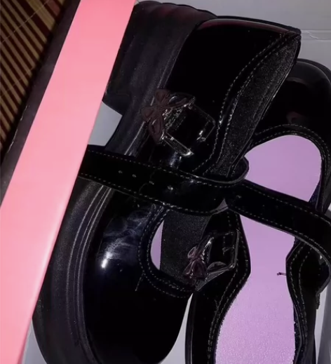 小皮鞋女夏季薄款英伦风百搭厚底小众配裙子浅...