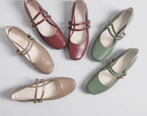 赫本鞋女新款玛丽珍鞋一字扣粗跟单鞋方头百搭...