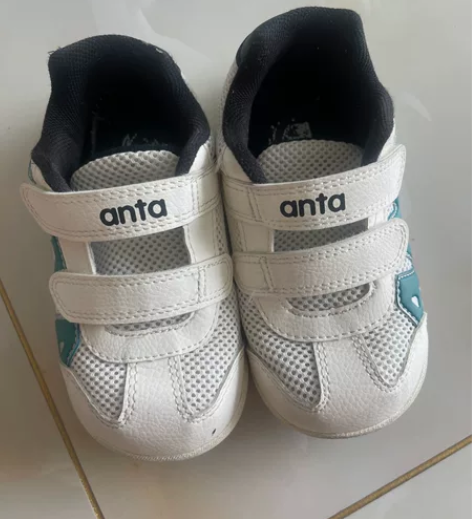 全新35码安踏如虎添翼板鞋 感兴趣的话点“...