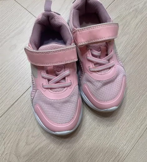 安踏 童鞋 女童 购于专卖店 28码??轻...