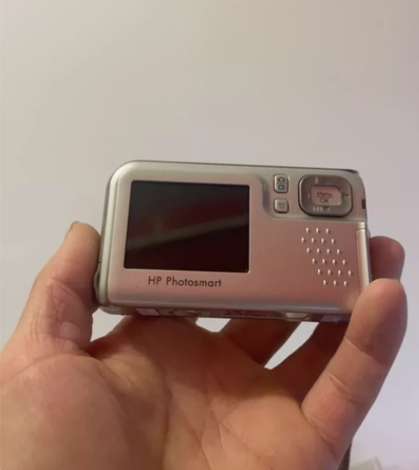 惠普H P， E427，功能正常，显示正常...