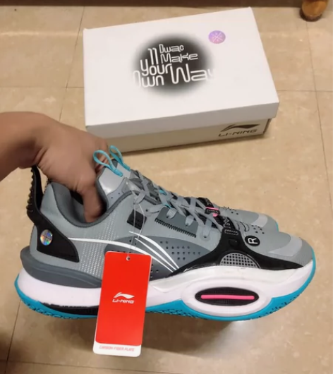 李宁全城10无眠42码 没有原盒  不是涂...