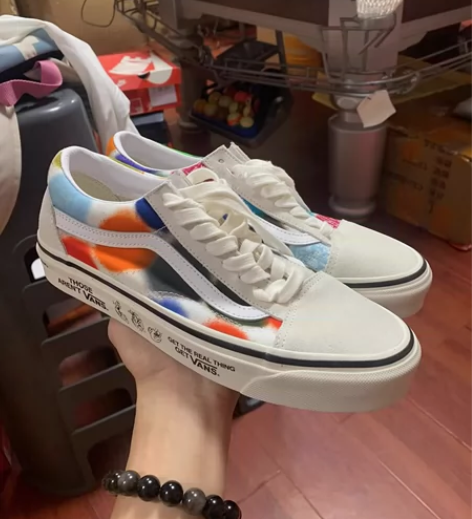 vans休闲板鞋 39码 全新半盒 盲盒开...