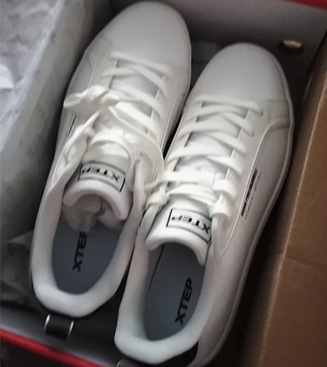 特步板鞋男鞋2023春秋新款男士鞋子休闲鞋...