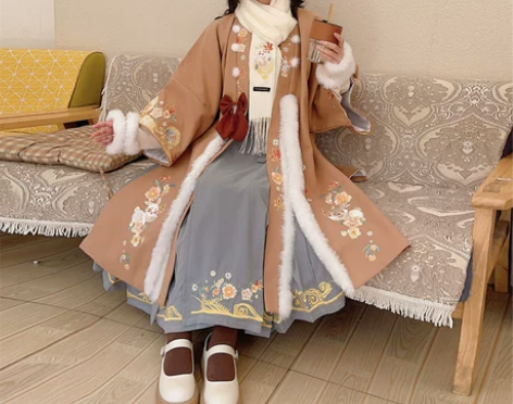 汉旭宋制汉服女冬季汉元素套装枫花雪兔长褙子...