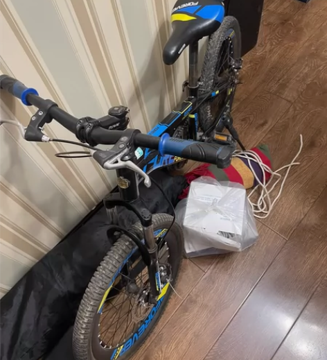 搬家着急处理儿童20寸上海永久牌自行车，8...