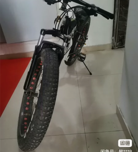 凤凰雪地车，9新，27速，4.0车胎。 感...