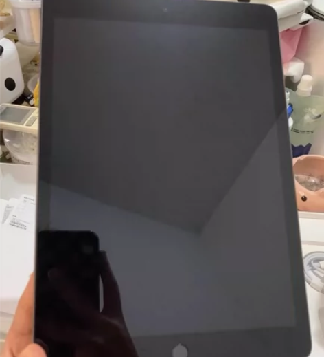 ?大学毕业啦 出自己用ipad2018 1...