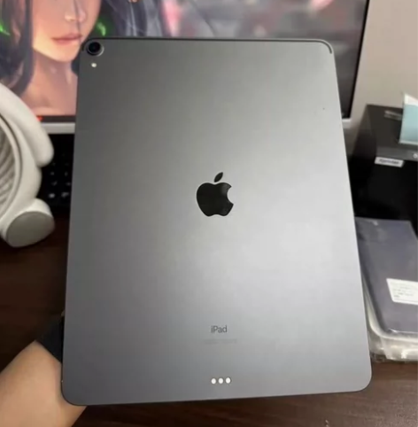 前男友送的iPad18pro 11寸256...
