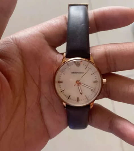 EMPORIO ARMANI 阿玛尼女表，...