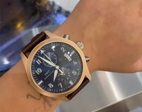 万国  IWC  男表超强夜光5针多功能优...