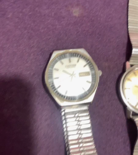 罗马手机 西铁城手表 二块一起出不单出 品...