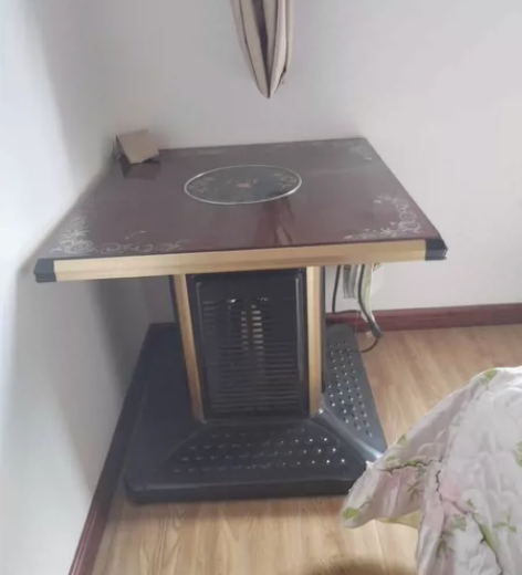 花果园自提 闲置贵州火王正方形电暖炉 感兴...