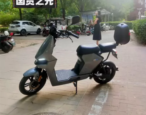 小牛F2动力版55公里续航，锂电可拆卸，新...